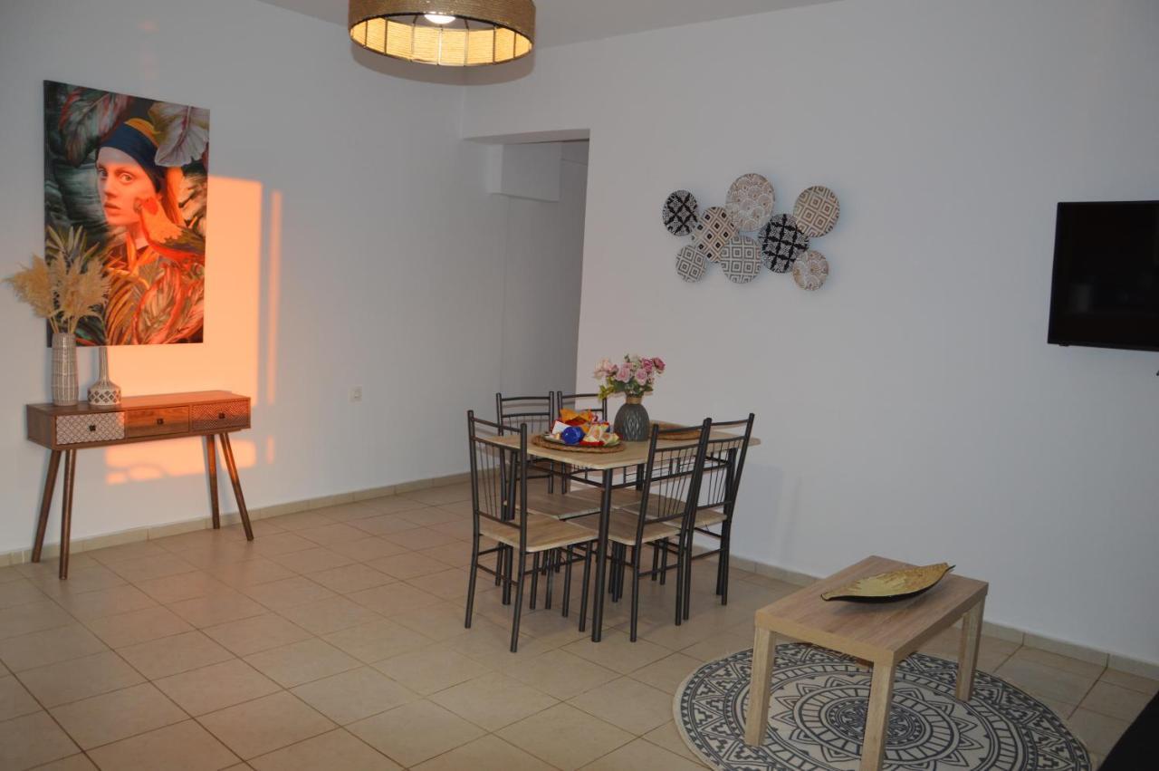 Sea Melody Apartments Stavromenos  Bagian luar foto
